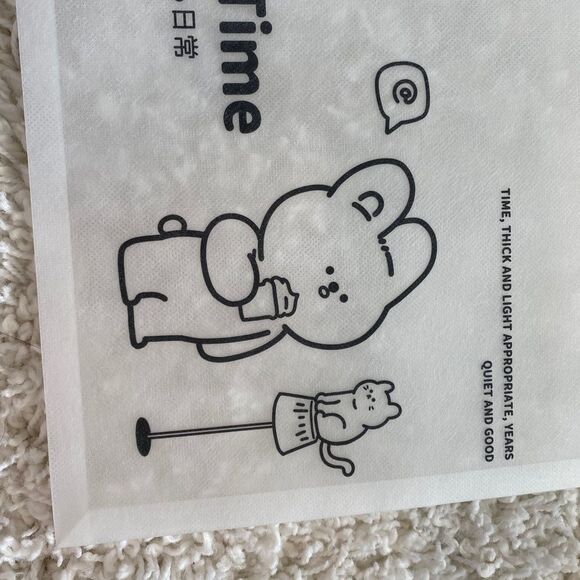 Cute Leisure Time Animal Print Zip Envelopes. Transparent. Kidcore. Fun. Easter. - Picture 2 of 10